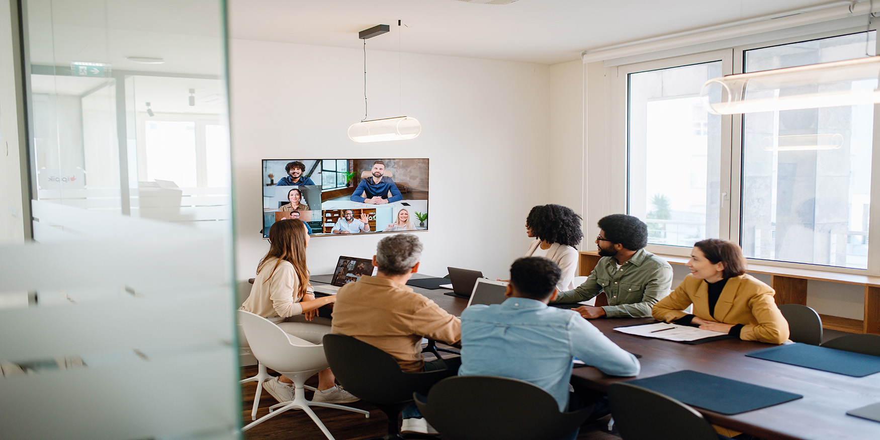 team actively engages remote colleagues via teams