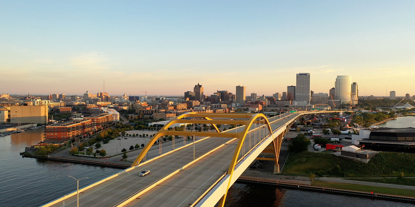 Milwaukee bridge