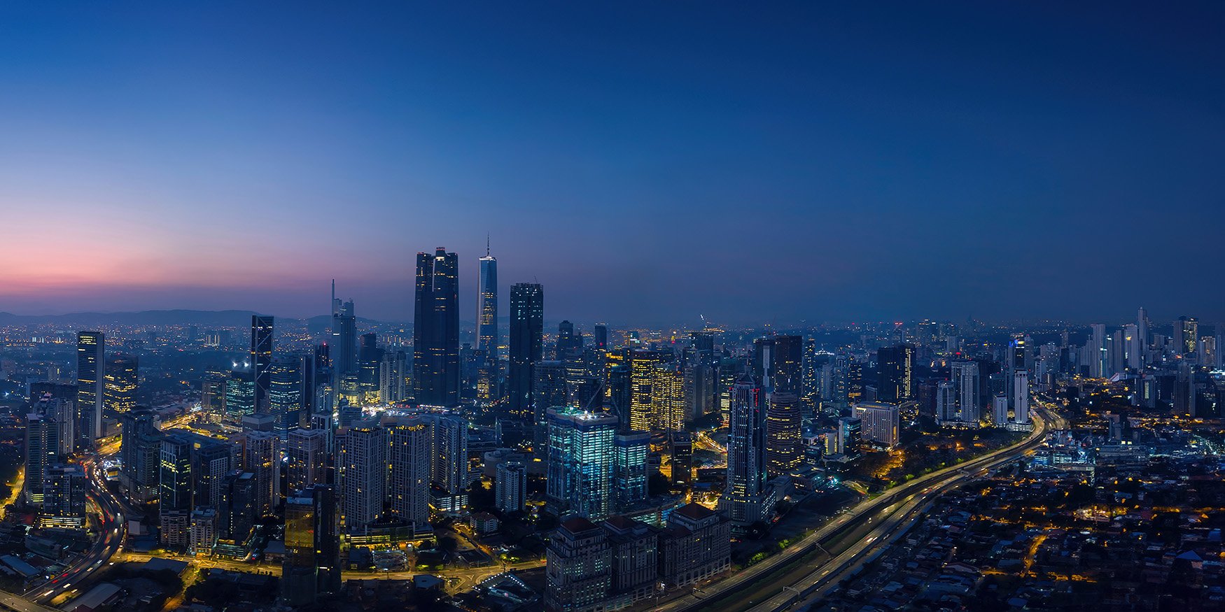 aerial view peaceful cityscape before sunrise